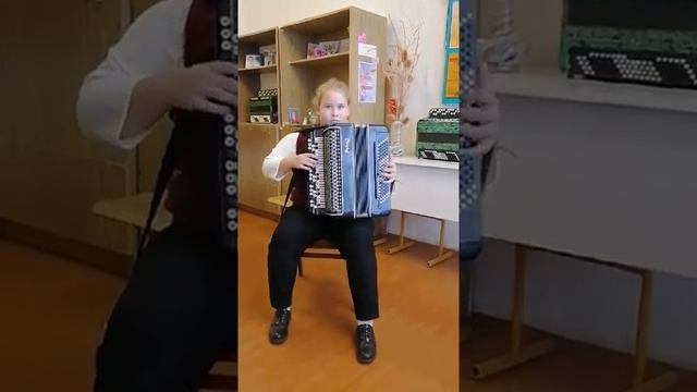 Лойко Валерия, 12 лет. ГУО "Мостовская ДШИ" смотреть онлайн