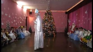 Вход Снежной королевы на праздник 2016г.