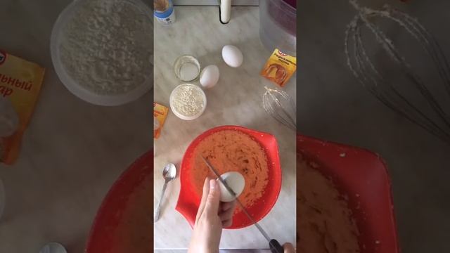 обзор электровафельницы Kitfort KT-1641 на примере приготовления бельгийских вафель смотреть онлайн