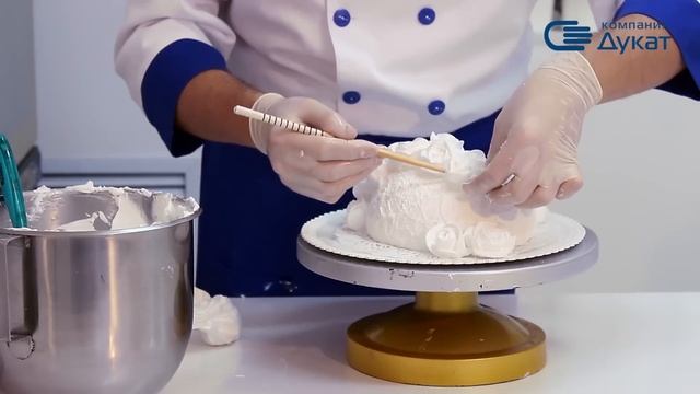 Мастер-класс использования сливок при приготовлении торта смотреть онлайн