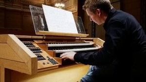 TCHAIKOVSKY - SWAN LAKE (FINALE) THE ORGAN OF SALLE PHILHARMONIQUE, LIÈGE (ARR. J. SCOTT)