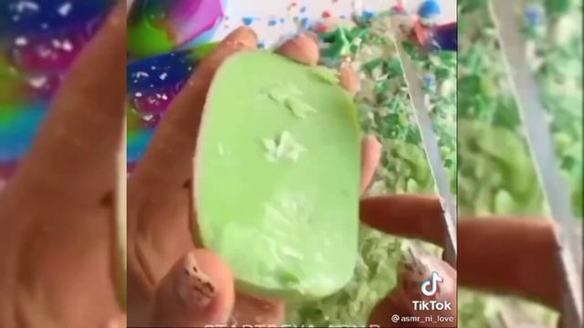 режут мыло и рассказывают истории?