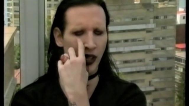 Marilyn Manson - 03-22-97 Recovery Interview смотреть онлайн