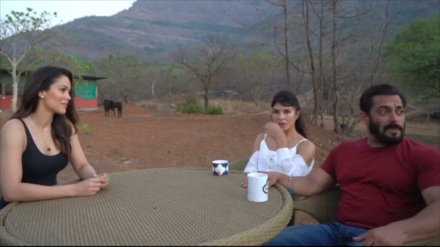 Lockdown Conversations - Part 1 | Salman Khan | Jacqueline Fernandez | Waluscha De Sousa смотреть онлайн