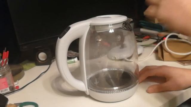 Краткий обзор на чайник с регулятором темпиратуры Kitfort KT-640-3 смотреть онлайн