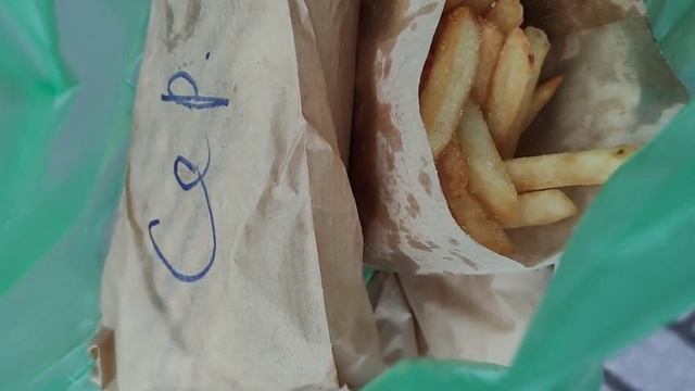 ВЛОГ. Обзор шаурмы на Ульяны Громовой г. Калининград