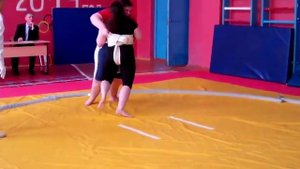 Женское сумо: пример схватки Кузнецова Софья VS Шувалова Света