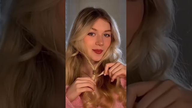 ?Простая прическа  на распущенные волосы/Simple hairstyle for loose hair✨️