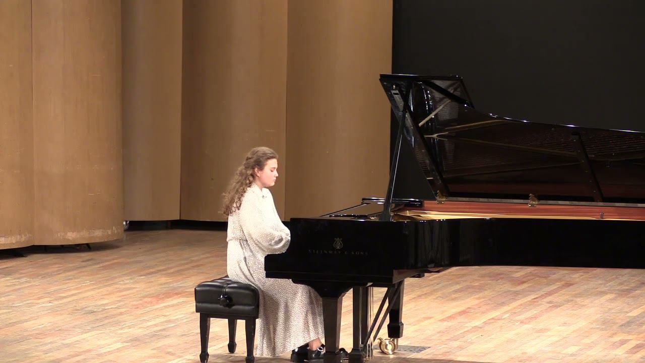 Й. Брамс "Венгерский танец" F-dur смотреть онлайн