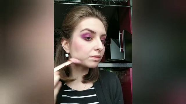 Макияж #8 Макияж с сиреневым глиттером смотреть онлайн