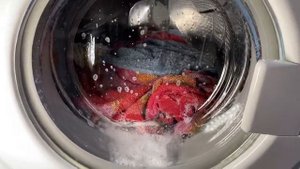 Electrolux EWC1050: Стирка полотенец - Хлопок 90°C, 1000 об/мин, быстрая стирка