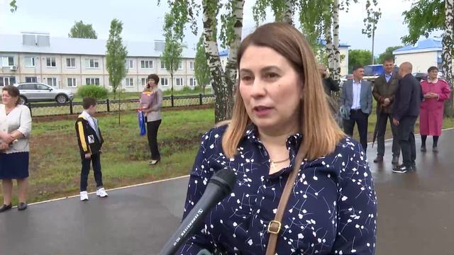 В школах Пестречинского района прозвенели последние звонки для 94 выпускников. смотреть онлайн