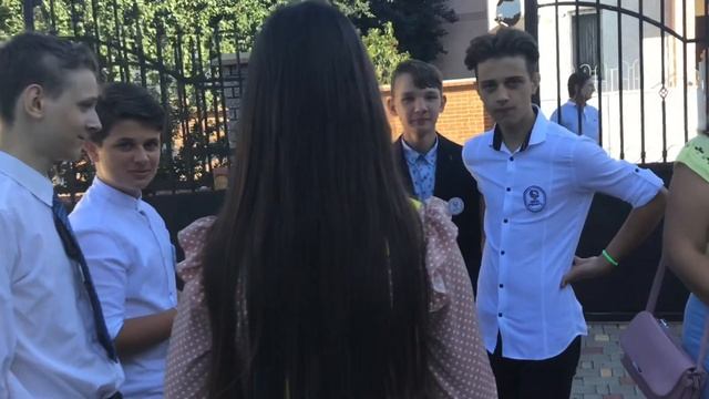 Первый звонок в Школе будущего г. Одесса смотреть онлайн