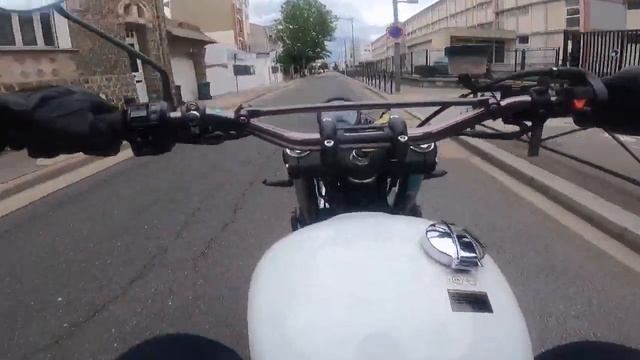 {ON BOARD} Ride in Paris suburbs on MASH X RIDE 650 (Go Pro Hero 9 black  POV) смотреть онлайн