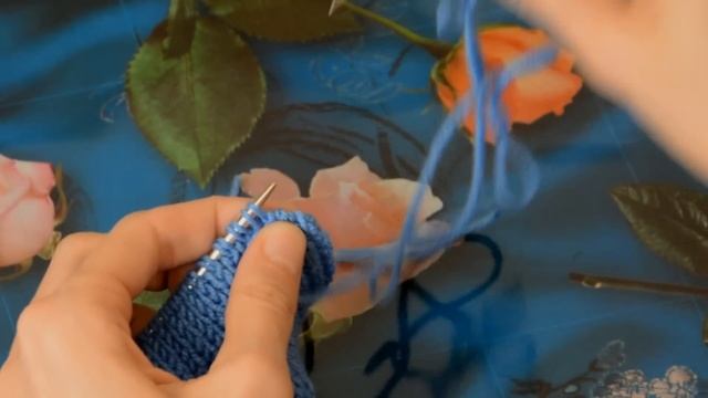 Закрытие полой резинки иглой (Обшитый край) смотреть онлайн