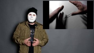 Эрнст нашел свои ПЕРВЫЕ ВИДЕО со сверхспособностями на старой камере