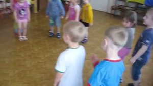 Музыкальный массаж "Королевский марш" провела муз. руководитель Скородумова Людмила Владимировна.