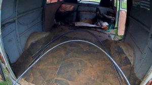 ДОБЫВАЮ МЕТАЛЛОЛОМ КУВАЛДОЙ И ЛОПАТОЙ! Коп металла.