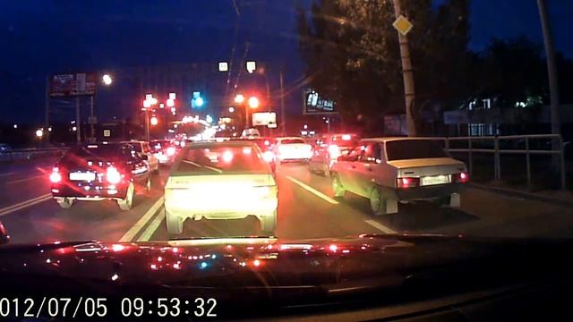 подрезал и был вмазан в бордюр смотреть онлайн