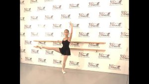 "PIROUETTE" 14.12.02 Fouetté поворот на 90% из позы в позу, от палки