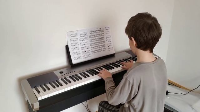 Этюд К.Черни соч.599 N69 смотреть онлайн