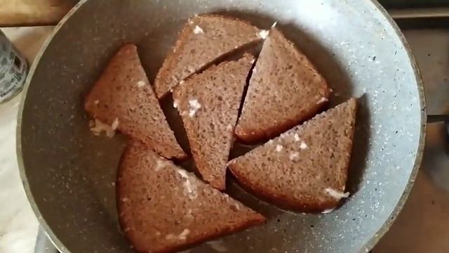 Чесночные гренки/Гренки с чесноком/Закуска к пиву/Чесночный соус