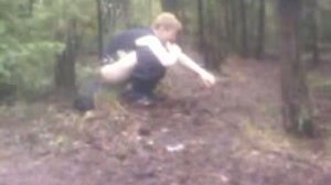 Парню не повезло с друзьями)))