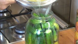 Огурцы в томатном соке - когда хочется чего-то необычного