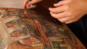 Жвачка. Как убрать с мебели