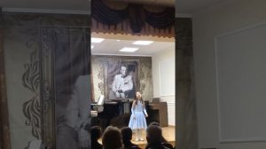 «Детская песенка» П. И. Чайковского, слова А. Плещеева, исполняет Амина Нуреева