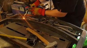 Калитка в забор из профильной трубы / gate in the fence