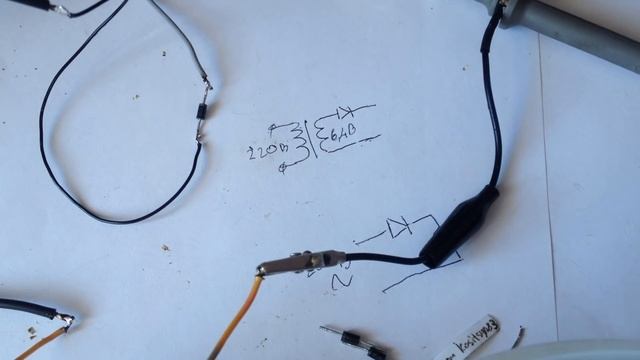 Две простые схемы на выпрямительном диоде. смотреть онлайн