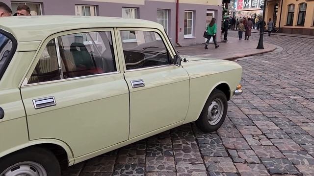 Москвич 2140 и другие в "ГДР". смотреть онлайн