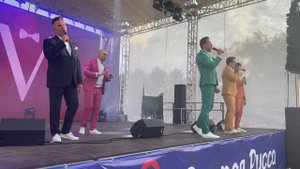 Вокальная группа ViVA спела вместе с жителями и гостями города Старая Русса