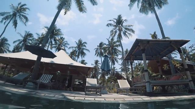 Все о Гили в одном видео. НАША ВИЛЛА, ПОДВОДНЫЕ СТАТУИ НА ОСТРОВЕ МЕНО. смотреть онлайн