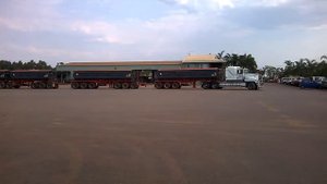 самые длинные грузовые поезда в Австралии 4 прицепа и более