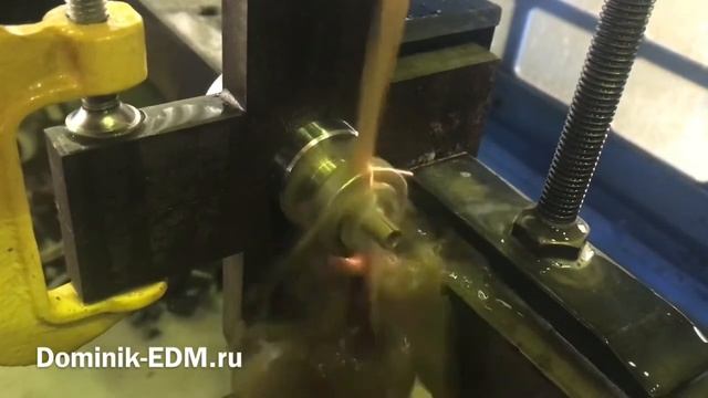 Изготовление цанги на электроэрозионном станке DK7745 без делительной головки