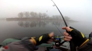 РЫБАЛКА  НА СУДАКА ОСЕНЬЮ НА ДНЕПРЕ/СУДАК НА ДЖИГ/СИЛИКОН ЛАРВА ОТ ТМ ФАНАТИК/КАК СПОЙМАТЬ СУДАКА