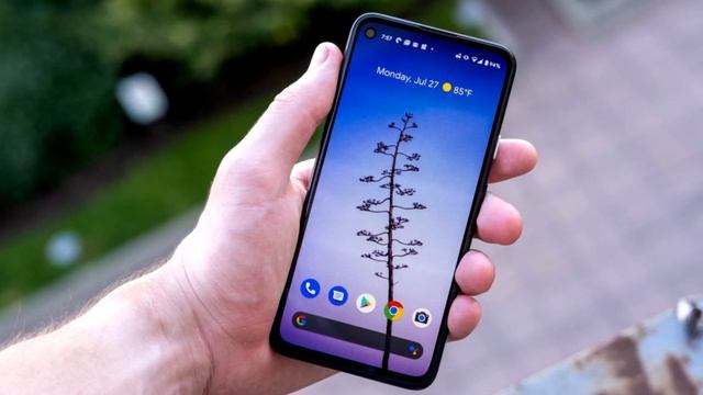 ОНИ СДЕЛАЛИ ЭТО! НАРОДНЫЙ И КОМПАКТНЫЙ Google Pixel 4a! Обзор смартфона смотреть онлайн