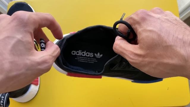 ТРЯПКА НА БУСТЕ? / ОБЗОР КРОССОВОК ADIDAS NMD R1 смотреть онлайн