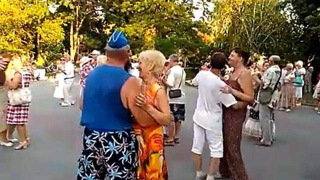 05.08.17 - Танцы на Приморском бульваре - Севастополь - Сергей Соков