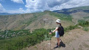 Горными тропами к крепости Смбатаберд. Армения. Перекати-Поле.4K