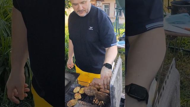 Варёно-копчёная грудинка и окорок