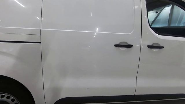 Citroën Jumpy 2.0 EU6 122HK V-INRED D-VÄRM MOMS смотреть онлайн