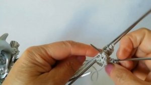 Вязание по кругу "Маленький жгут "спицами. Узор для носочков 🧦