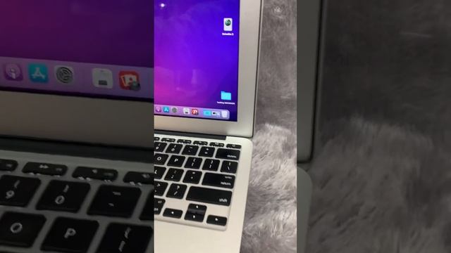 Macbook Air 2015 intel i5 Ram 4gb ssd 128gb slim
