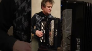 Roland 8XB,продажа/покупка баянов, аккордеонов в Москве +7-925-508-79-26