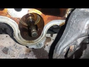 W220. Уровень руко..опасти 5 из 5. M113 замена маслосъёмных колпачков и цепи.
