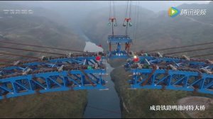 Китайцы построили железную дорогу, 85% которой проходит по мостам и тоннелям