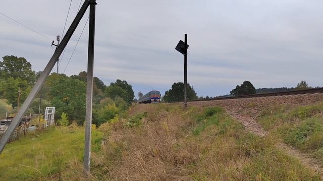 ДИЗЕЛЬ ПОЕЗД ДДБ1 НА СТАНЦИИ ЛУЧЁСА, СООБЩЕНИЕМ ОРША-ВИТЕБСК смотреть онлайн